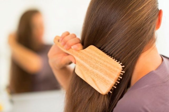 Olejek cedrowy do włosów: zastosowanie w kosmetologii, recenzje