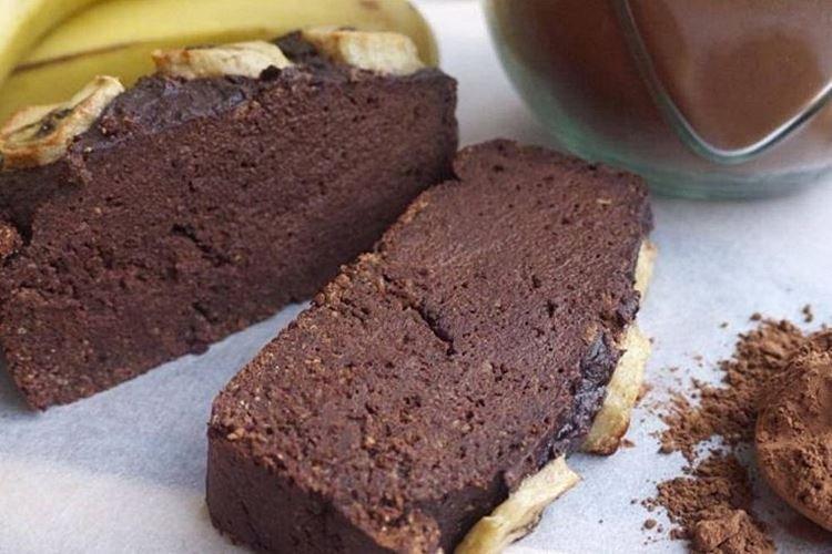 Ciasto bananowo-czekoladowe z cukinią w piekarniku - przepisy kulinarne