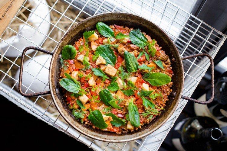 Paella gryczana - przepisy kulinarne