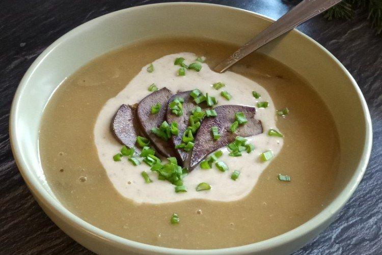 Zupa-krem gryczany z wątróbką - przepisy kulinarne