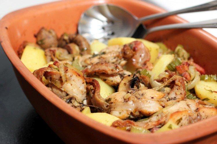 Mięso z królika w doniczce - przepisy kulinarne