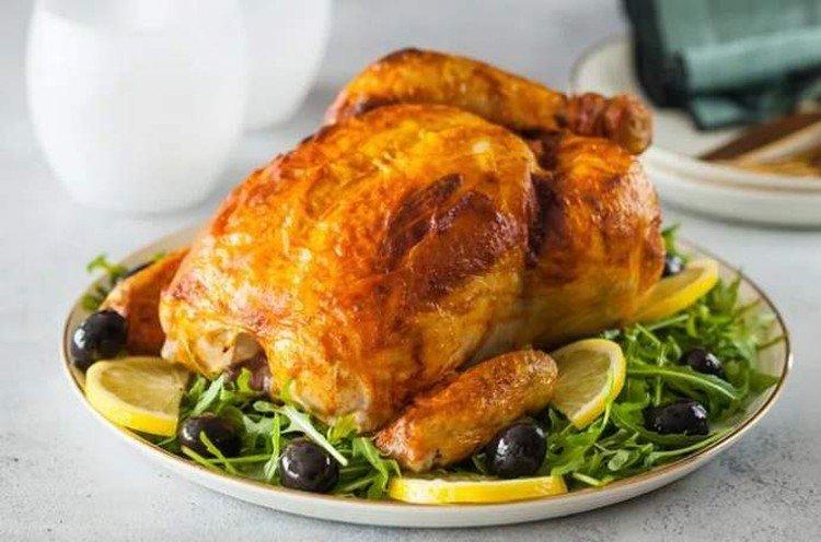Pieczony kurczak w oleju bazyliowym – jak gotować kurczaka na Nowy Rok Przepisy