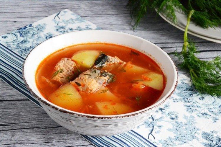 Zupa Pomidorowa Sardynka - Przepisy Zupy Rybnej w Puszkach