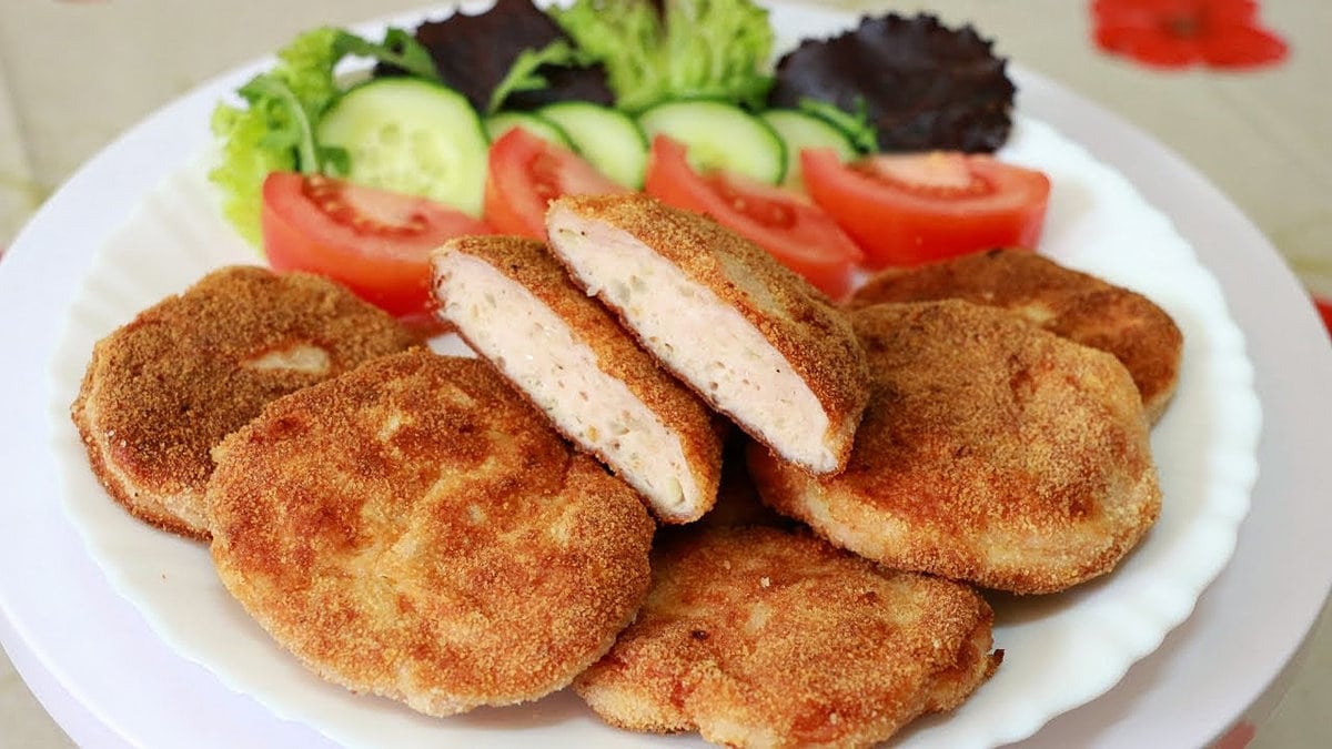 10 najsmaczniejszych przepisów na kotlety z kurczaka