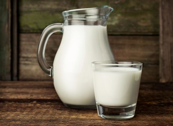 Jak leczyć gardło mlekiem na przeziębienie