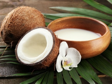 Czy mleko kokosowe jest dobre na zapalenie żołądka?